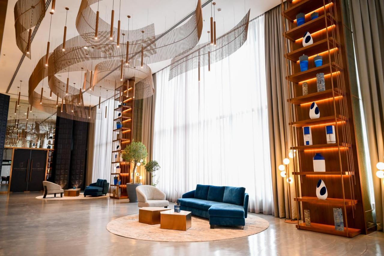 Hotel Charthouse Bahrain Manáma Exteriér fotografie The lobby of the hotel